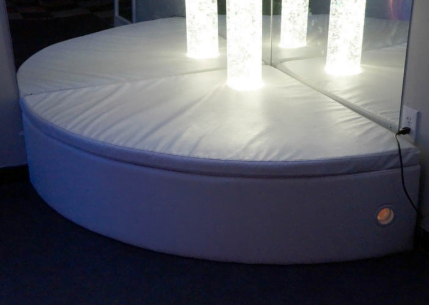 Curved Bubble Tube Platform Large