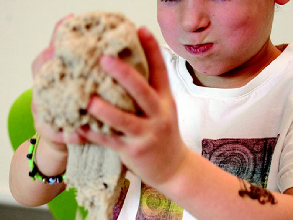 kinetic sand autism